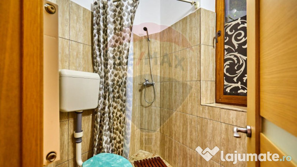 Vila/ Casa de vacanta Predeal/ piscina interioara ! 