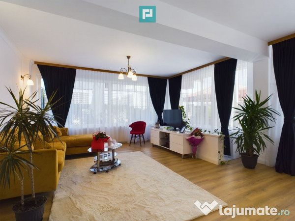 Afacere la Cheie - Hotel 3 Stele în Mamaia Nord 