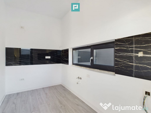 Duplex modern, pe parter, amplasat într-o zonă liniști... 