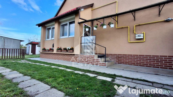 Casa cu 2 camere ,1472mp in Battanya 