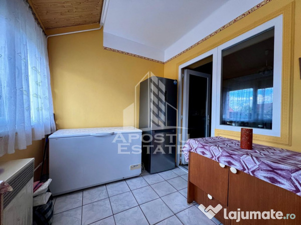 Casa cu 2 camere ,1472mp in Battanya 