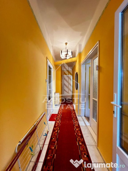 Casa cu 2 camere ,1472mp in Battanya 