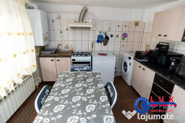 ID 6685 Casă cu teren de vânzare – EXCLUSIVITATE Lux Imobiliare 