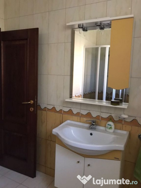 Vila Pipera D+P+1+M, 2004