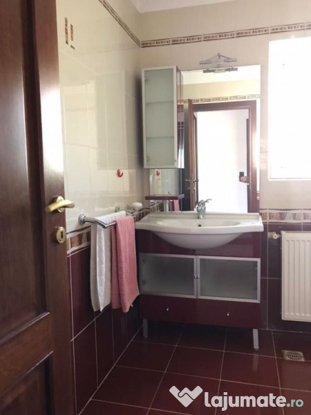 Vila Pipera D+P+1+M, 2004