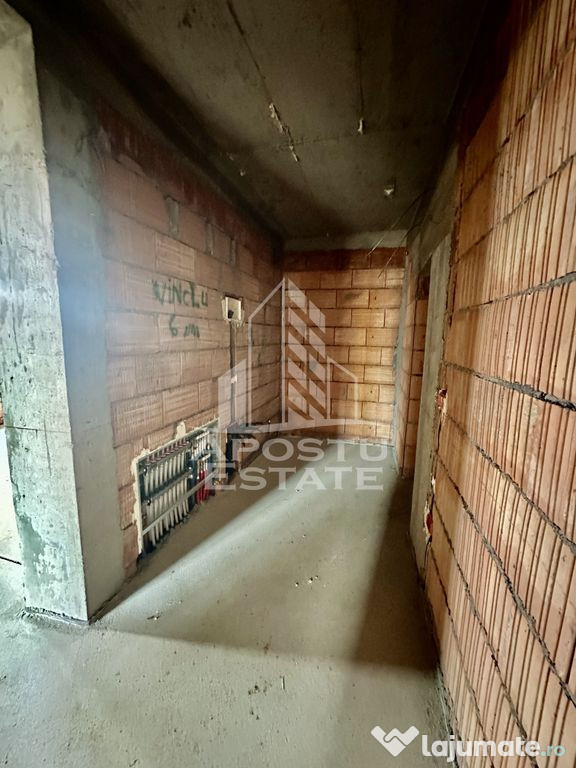 Apartament cu 2 camere, etaj intermediar, decomandat, Giroc 