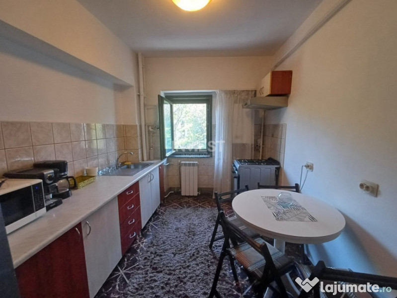 Apartament 3 camere si 2 bai, zona Pacurari - Posta, Iasi 