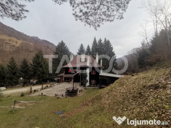 Pensiune de lux de vanzare in inima padurii langa Sibiu