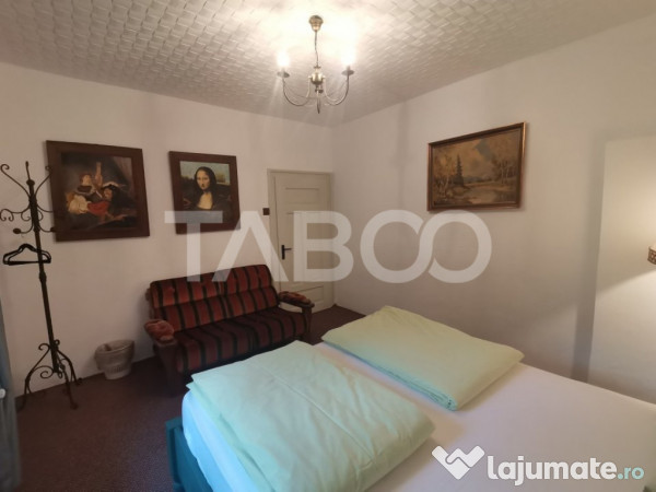 Pensiune de lux de vanzare in inima padurii langa Sibiu