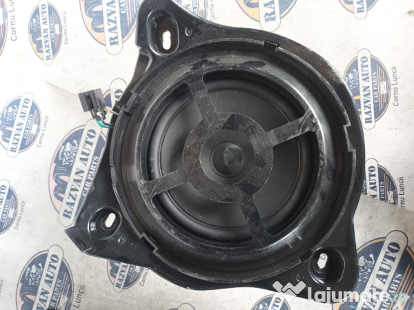 Boxa dreapta fata Mercedes C-Class