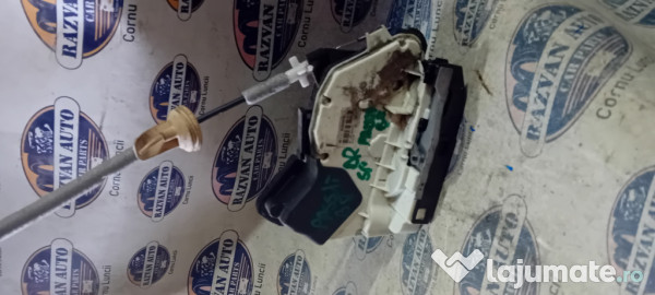 Broasca dreapta spate Volkswagen Passat B8 2016