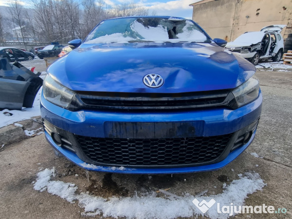 Fata completa Volkswagen Scirocco 2010
