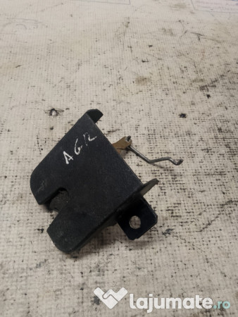 Broasca hayon Volkswagen Golf 4 2004