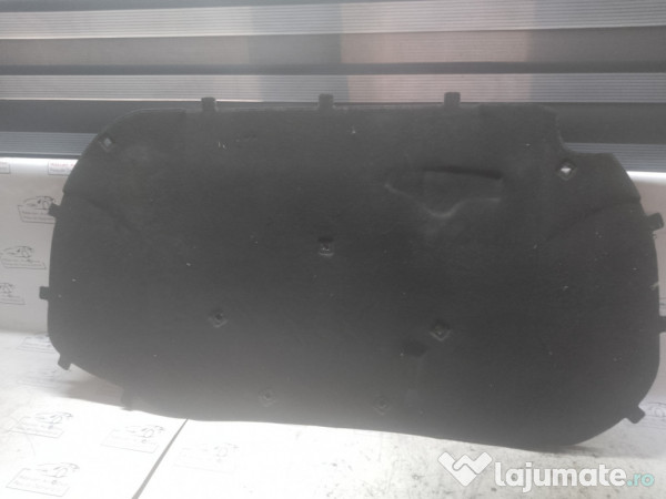 P&acirc;sla capotă Volkswagen Scirocco 2012