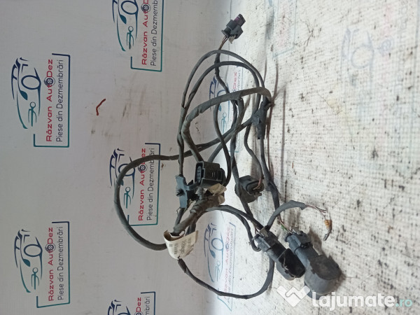 Senzori parcare fata plus instalație Volkswagen Tiguan 2010