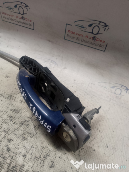 Maner exterior dreapta fata Skoda Superb 2 2011