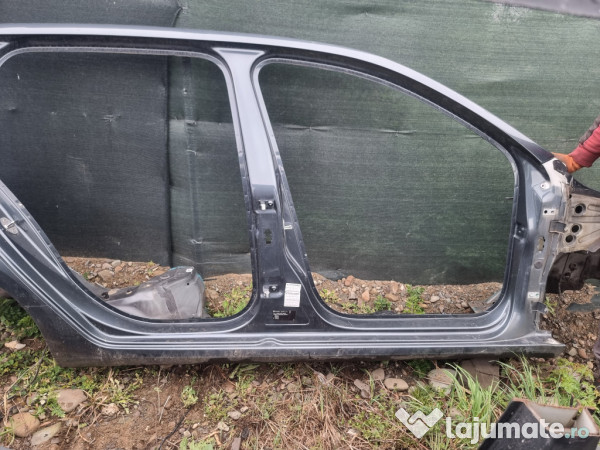 Prag dreapta tabla Skoda Octavia 3 Break 2015