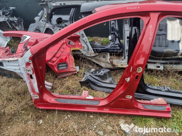 Prag stanga tabla Mazda 6 Berlina 2015