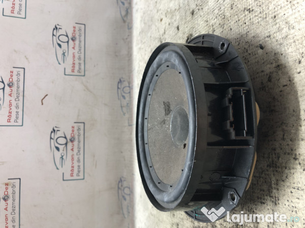 Boxa dreapta fata Volkswagen Golf 6 2012