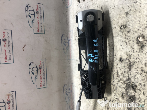Maner exterior dreapta fata Volkswagen Polo 2010