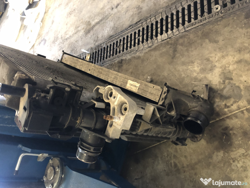 Set Radiatoare + Ventilator Ford Focus 3 2014