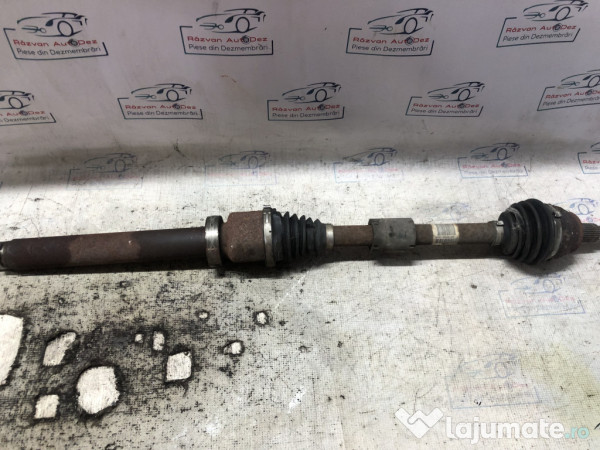 Planetara dreapta fata Ford Focus 3 1.6 Benzina 2015