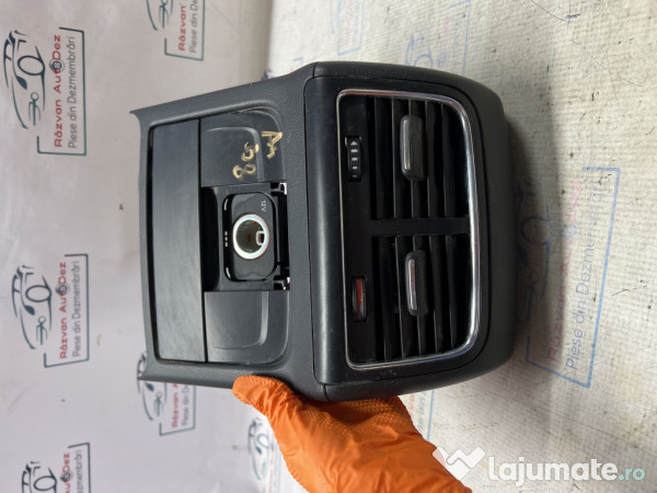 Grila ventilatie cotiera Audi A4 B8 2012