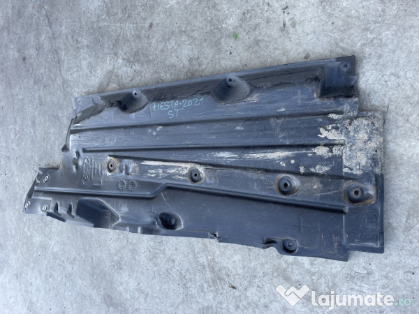 Scut lateral stanga Ford Fiesta Hatchback 1.0 Benzina 2021