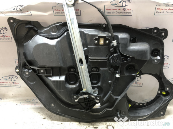 Macara geam dreapta fata Mazda CX-3 2018