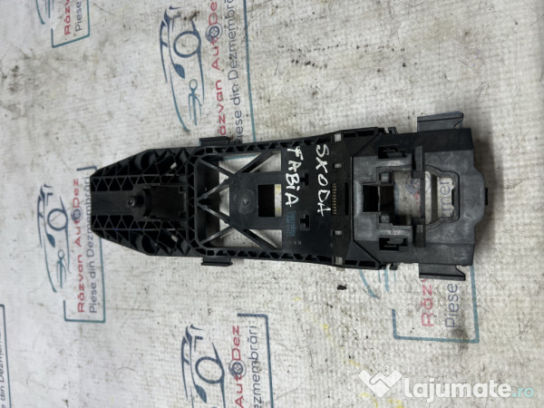 Suport maner exterior spate stanga Skoda Fabia 2012