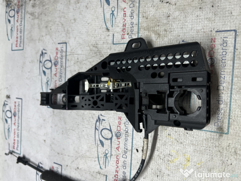 Suport maner exterior spate dreapta Renault Captur 2015