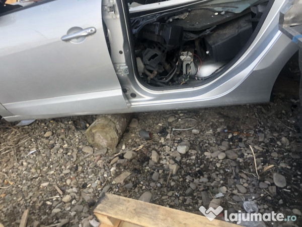 Prag stanga tabla Renault Grand Scenic 2012