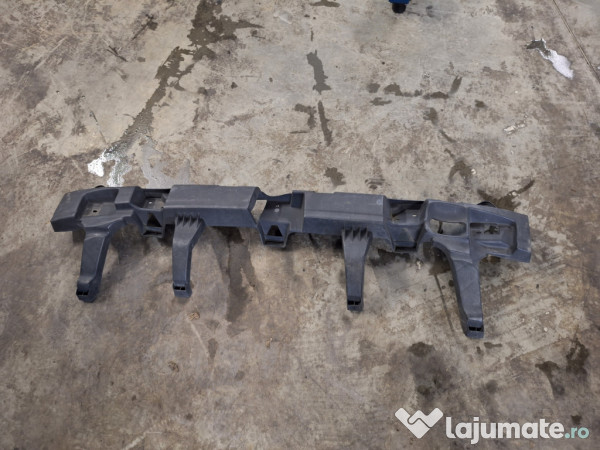 Suport bara spate Dacia Duster 2015