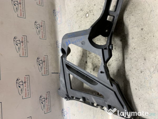 Suport stanga bara spate Renault Laguna - Motorina 2010