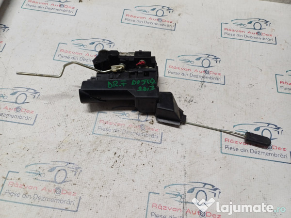 Broasca dreapta fata Dacia Duster - Benzina 2013