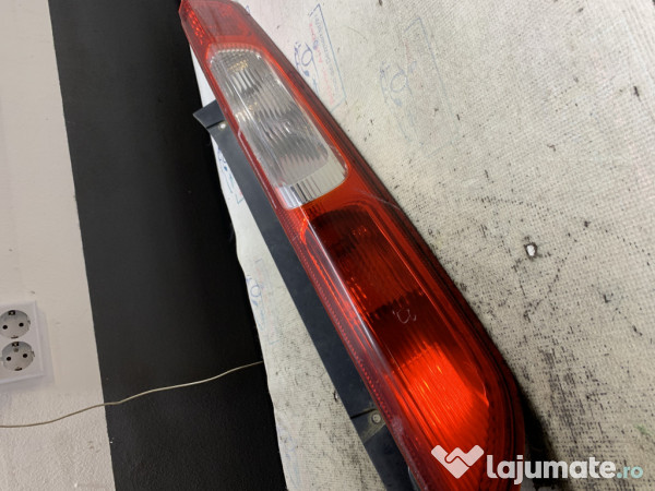 Stop dreapta aripa Ford Focus 2 Hatchback - Motorina 2010