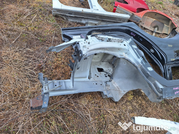 Lonjeron stanga Citroen Picasso 1.6 Motorina 2015