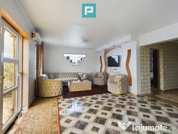 Casă cu 5 camere în Nădlac