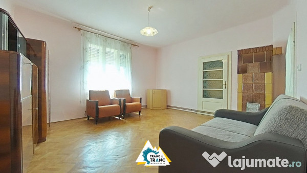 Casă in Vlaicu cu 2 camere din caramida – ocazie unica