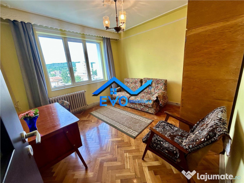 Apartament de inchiriat cu 3 camere, zona Alexandru cel Bun