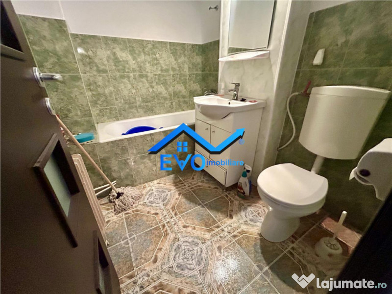 Apartament de inchiriat cu 3 camere, zona Alexandru cel Bun