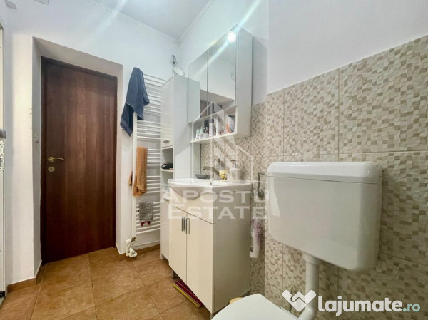 Casa cu 2 apartamente – zona Piata Catedralei 