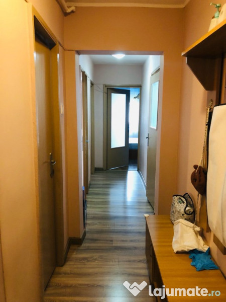 Apartament 4 camere decomandate – zona BIG, Mănăștur