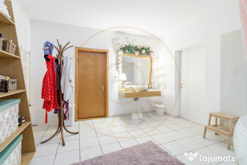 Vila 500mp rezidentiala/comerciala | Curte 590 mp