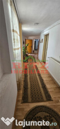 NOU! Casa P 1E, garaj, gradina! 