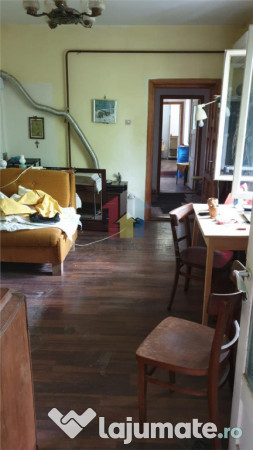 Casa caramida boltari 3 cam teren=158 mp zona Liceu Balcescu 