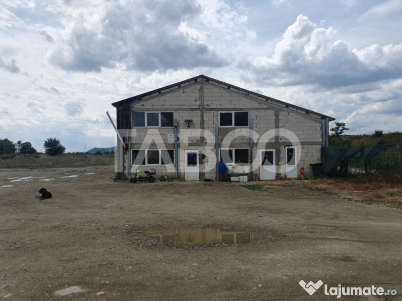 Teren si hala 42.000 mp + zona administrativa la 7 minute de 