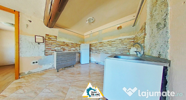 Casă spațioasă cu 3 camere în comuna Vladimirescu – aproape de Arad 