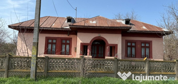 Calarasi – Dor Marunt, casa 4 camere din caramida, 2550 mp 