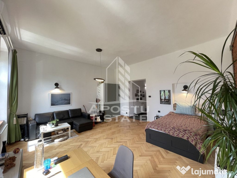 Apartament renovat in cladire istorica, langa Nokia, zona...